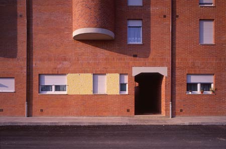 Edifici residenziali 

LocalitÃ  Ruffolo - Siena

(1997)